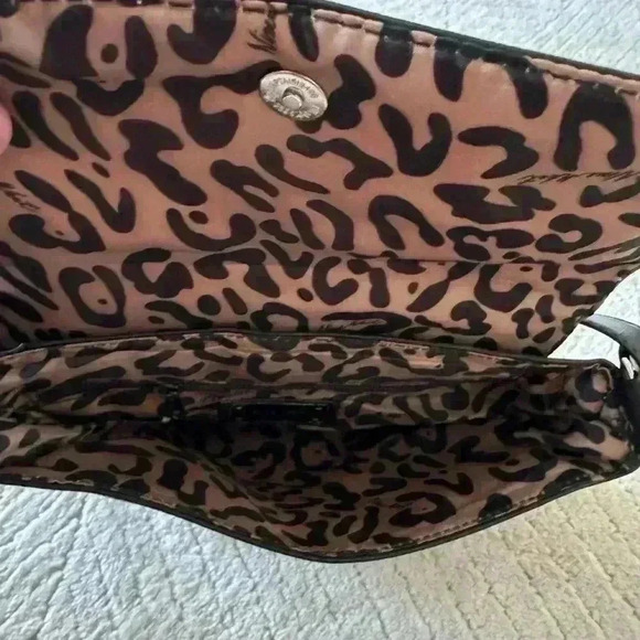 Beautiful small Nine West leather crossbody - Picture 6 of 7